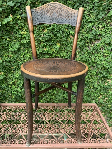 Antique Jacob & Josef Kohn Wien Bistro Chair Pressed Design ca. 1900 Austria Cover