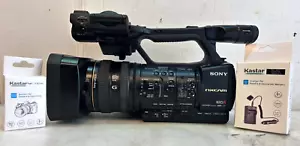 Videocamera professionale Sony NXCAM HXR-NX5R T0564x - Foto 1 di 22