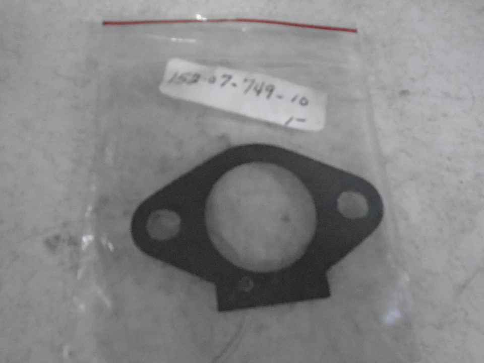 JLO L152 SINGLE CYLINDER ENGINE INTAKE GASKET GENUINE JLO GASKET 1520774910 - Image 1 of 1