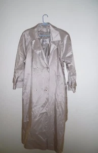 British Mist Damen Ganzjahres Trenchcoat Knopfleiste glänzend beige 12 - Bild 1 von 3