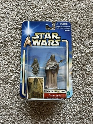Figura de acción femenina Tusken Raider 2001 de Star Wars Attack of the Clones con niño Foto 1 de 4
