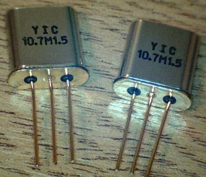 Matched Pair of 10M15B 10.7 MHz  15KHz  Bandwidth   Crystal Filters  New   H225 - Picture 1 of 1
