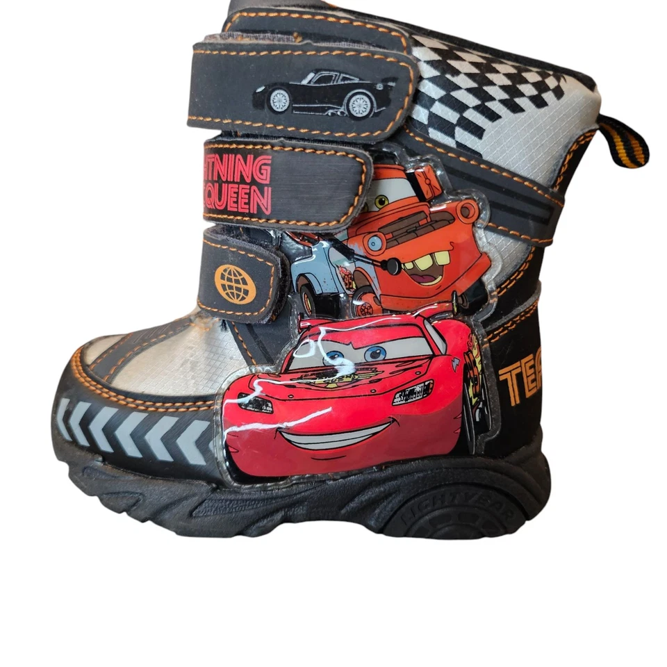 Disney Cars Lightning Mcqueen Mater Winter Snow Boots Boys Toddler Size 6 Black - Image 1 of 4