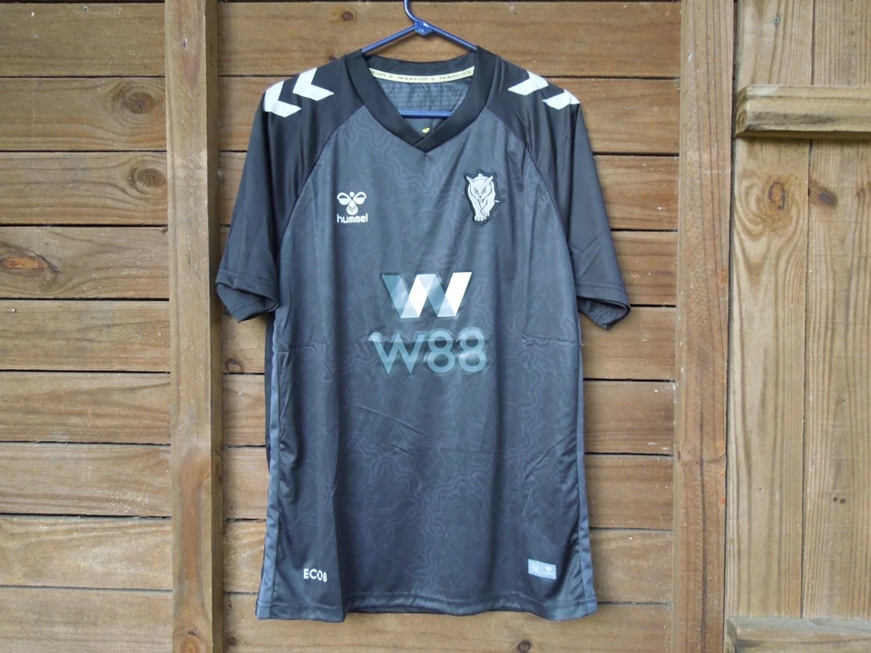 Sunderland FC third shirt, Black Cat special edition, Hummel, Large - Image 1 of 4