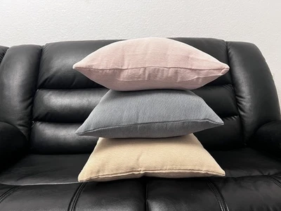SOFT CUSHIONS COVER 18x18"-  3  DIFFERENT COLOUR - FREE POSTAGE  - - Image 1 of 4