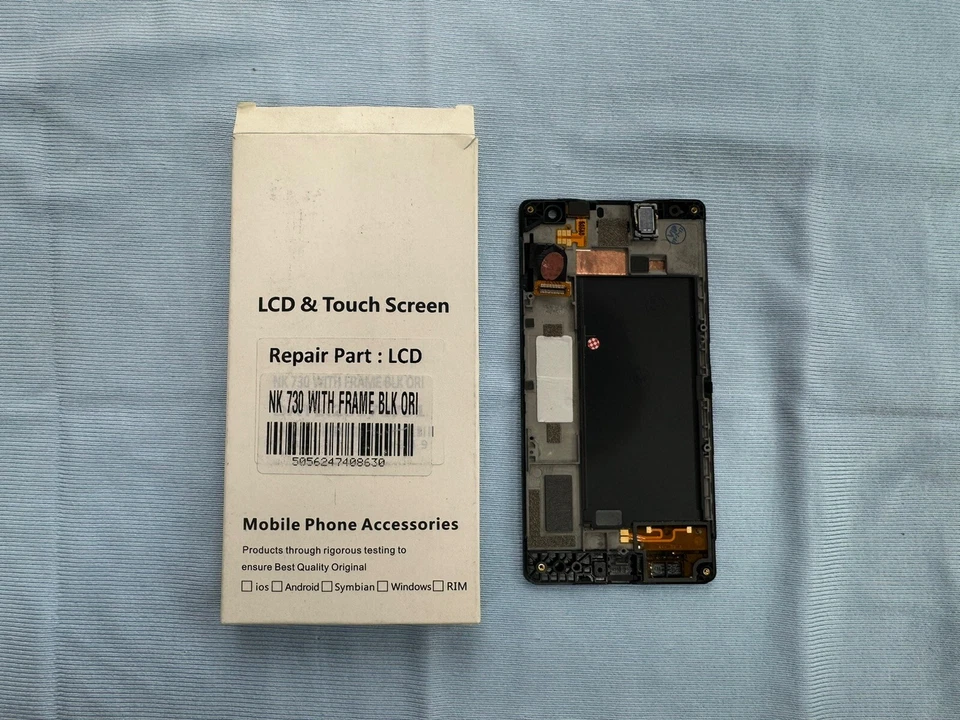 Pantalla LCD y pantalla táctil originales Nokia Lumia 730 / 735 - negra 00813B2 Foto 1 de 2