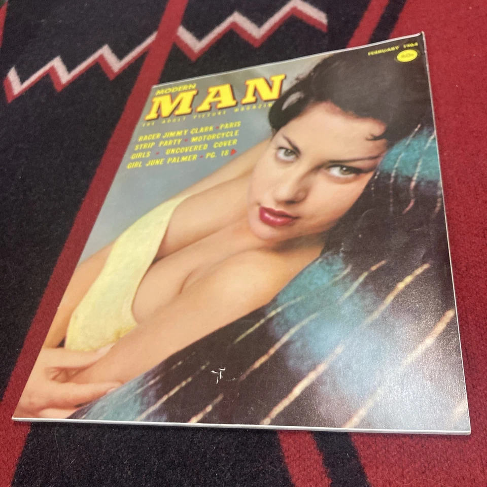 MODERN MAN Magazine - Feb. 1964 - June Palmer - Marli Evans - Wendy Luton Foto 1 de 1