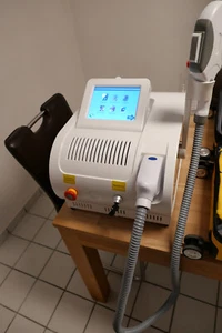 NEU SHR IPL PROFI HAARENTFERNUNGSGERÄT AGNE PIGMENT HAUTVERJÜNGERUNG ALTERSFLECK - Bild 1 von 5