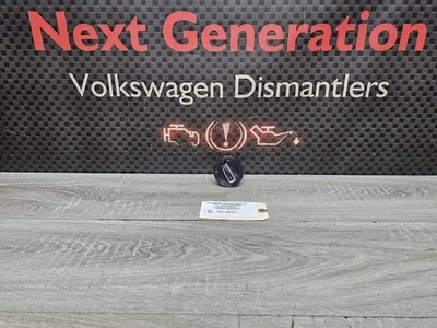 2009 - 2019 Volkswagen VW Headlight Head Light Switch With Front Fogs Genuine - Image 1 of 4