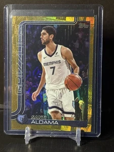 2025-2025 Topps Basketball Santi Aldama Gold /50 - Picture 1 of 3