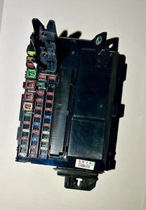 2007-2017 Lexus LS460 Engine Fuse Box Relay Junction Box Block BB07N16 070924 - Picture 1 of 1