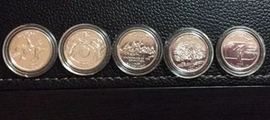 Cuartos de estado 1999 edición platino *un juego de 5 monedas* sin usar. INV #635 - Imagen 1 de 9