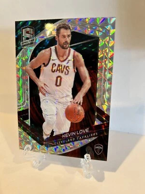 2019-20 Panini Spectra Interstellar Prizm /49 Kevin Love #77 - Image 1 of 2