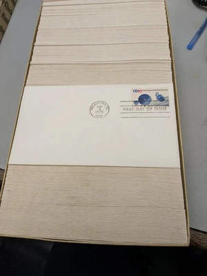  200 Years of Postal Service 1975.FIRST DAY OF ISSUE.500 ENVELOPES - Image 1 of 4