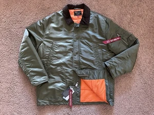 Size XL - J. Crew x Alpha Industries PrimaLoft® Nylon Barn Jacket Olive New $325 - Picture 1 of 11