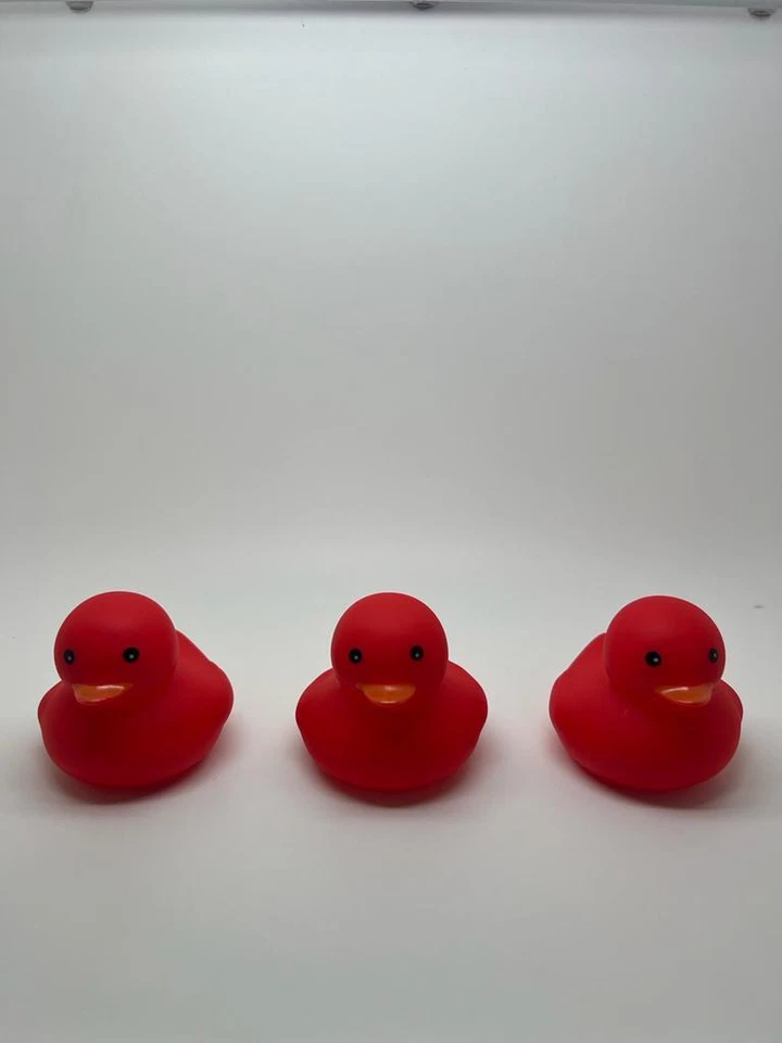 Pack De 3 Patos De Goma De Todos Los Colores Coleccionables Patos De Goma A Granel Juguetes De Baño Foto 1 de 4