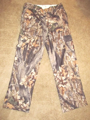 L.L. Bean AX57 Camouflage Hunting Pants Men's Size 32 x 42 - Image 1 of 4