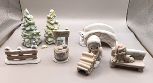 1990’s Vintage Precious Moments Sugar Town 7 Piece Set Snowy Landscape READ - Picture 1 of 23