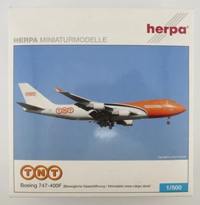 Herpa TNT Airways Boeing 747-400F - Puerta de carga nariz móvil - 1:500 - 505291 - Imagen 1 de 23
