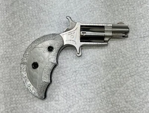 NAA 22LR Full Size Grips For North American Arms Mini .22 Lr 22 .22LR Grip - Picture 1 of 5