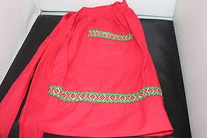 VINTAGE Handmade Red & Green CHRISTMAS APRON Ric Rack - Picture 1 of 4
