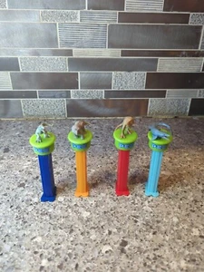 Jurassic World Pez Dispenser lotto di 4 - Foto 1 di 5