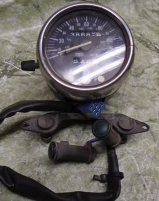 2004 Suzuki Marauder VZ800 VZ 800 Speedometer Dash Gauge Cluster Speedo OEM 04 - Image 1 of 4