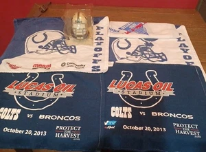 Cabeza de Bobble Colts + Bandana + 4 Toalla de Estadio Indianapolis Colts vs Broncos 2013 De Colección - Imagen 1 de 17