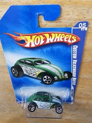 Hot Wheels CUSTOM VOLKSWAGEN BEETLE, Green; 2009 Heat Fleet Series 05/10 - Image 1 of 4
