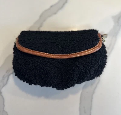 Bolso Bandolera Negro Anthropologie Emma Convertible Cinturón Piel de Oveja FALTA CORREA Foto 1 de 4