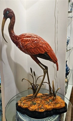Exquisita escultura de pájaro ibis escarlata alto de porcelana con bronce Ormolu-27,5"" H Foto 1 de 4