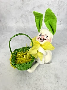 2007 Annalee Doll 6” Easter Bunny with Green Basket -Yellow Bow #152207 WITH TAG - Picture 1 of 12