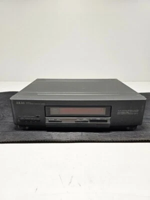 AKAI AT-M600 Quartz Synthesizer Tuner – Gebraucht, Funktioniert, Japan Hi-Fi - Bild 1 von 4