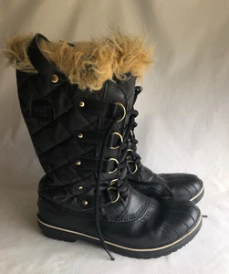 Sorel Boots Womens Size 8 Tofino II Black Leather Quilted Mid Snow Waterproof - Picture 1 of 9