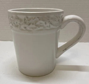 Taza Pfaltzgraff - Armario Country 8372055 - Floral en relieve - 12 oz - Imagen 1 de 6