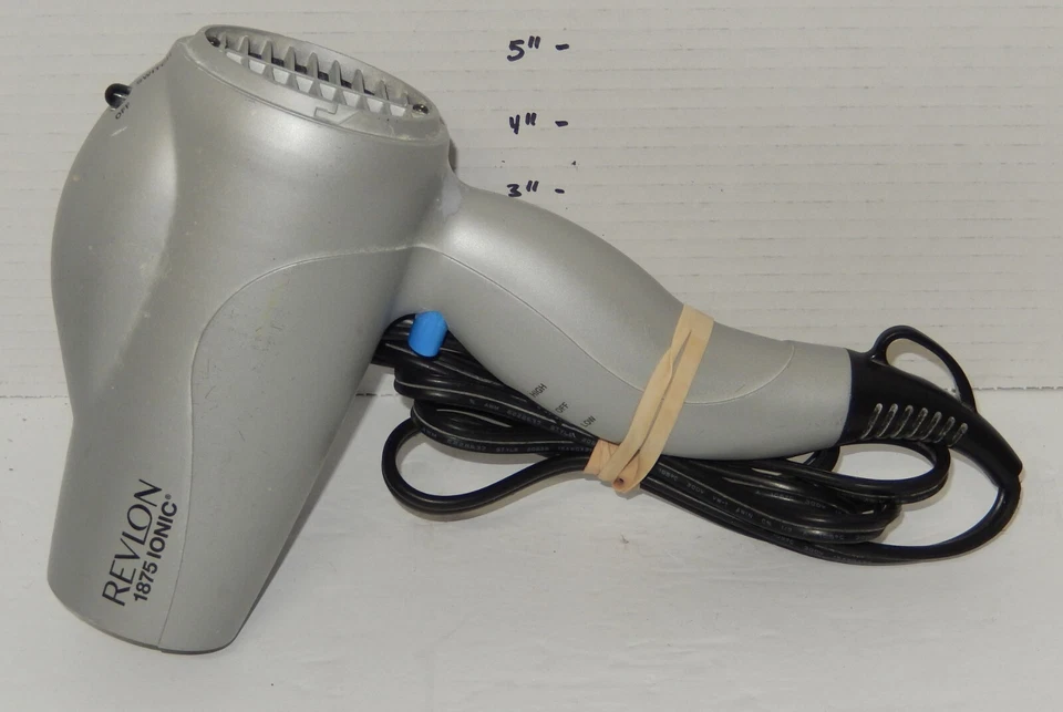 Secador de pelo portátil de viaje Revlon 1875 modelo IONIC RV461 1875 vatios Foto 1 de 4