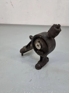 Toyota Avensis T270 2013 Diesel 82kW Engine mount bracket ESP34993 - Picture 1 of 5