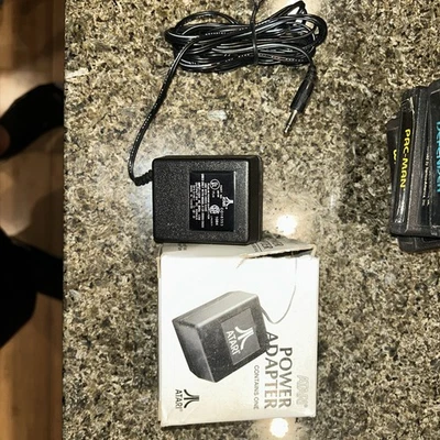 NOS OEM Atari 2600 VCS AC Adapter Power Supply Model No. CX261 - Image 1 of 4