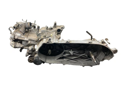 BLOC MOTEUR COMPLET HONDA SH 300 2006-2007-2008-2009-2010 NF02E - Photo 1/4