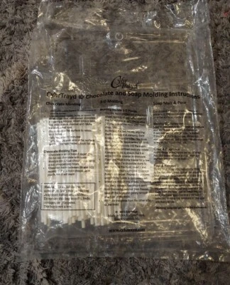 Cybrtrayd Chocolate And Soap Molds With Sticks And Instructions crosses - Image 1 of 4