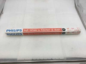 Philips F20T12 20W 24in T12 Daylight White Fluorescent Tube - Picture 1 of 4