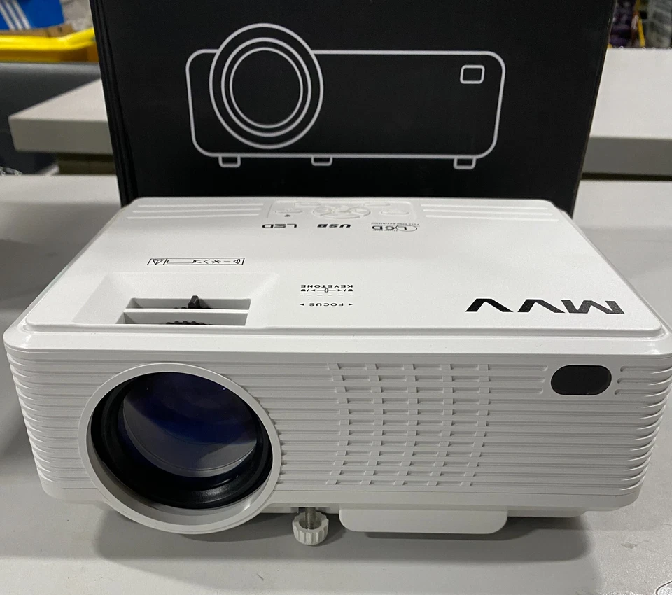 MVV Mini Projector 200 ANSI Lumens MV-08 - Image 1 of 1