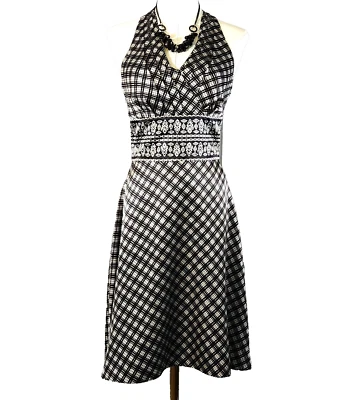 WHITE HOUSE BLACK MARKET 100% Washable Silk Halter Dress Sz 6 Empire Waist EUC - Image 1 of 4