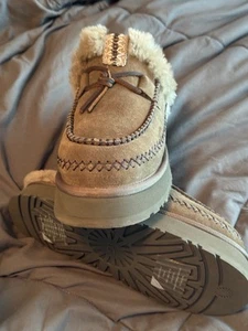 womens ugg disquette alpine slip ons - Picture 1 of 4