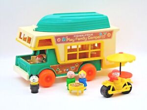 Vintage c.1970s Fisher-Price 'Play Family Camper' in Need of Some TLC (AP131T)