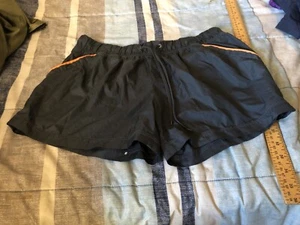 Danskin Now gray Athletic Running Shorts Workout Size Medium 8-10 - Picture 1 of 4