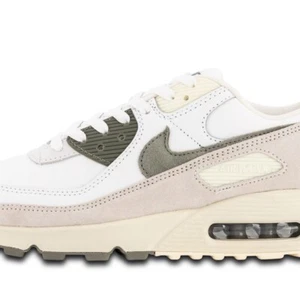 Nike Air Max 90 SE Dark Stucco Mens Size 10 US Summit White FZ5159-100 FREE SHIP - Picture 1 of 11