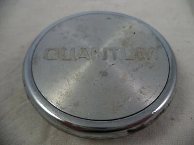 Tapas centrales de rueda personalizadas cromadas Quantum Tech (1) # 551K66 Foto 1 de 4