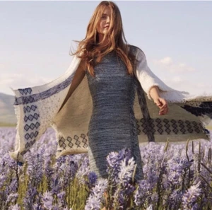 Vestido Anthropologie Holding Horses Azul Suéter Tejido Flecos Azul Nuevo con Etiquetas Xs - Imagen 1 de 8