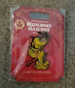 D23 Expo 2022 Exclusive Mickey & Minnie's Runaway Railway Pluto LE Pin  - Picture 1 of 2